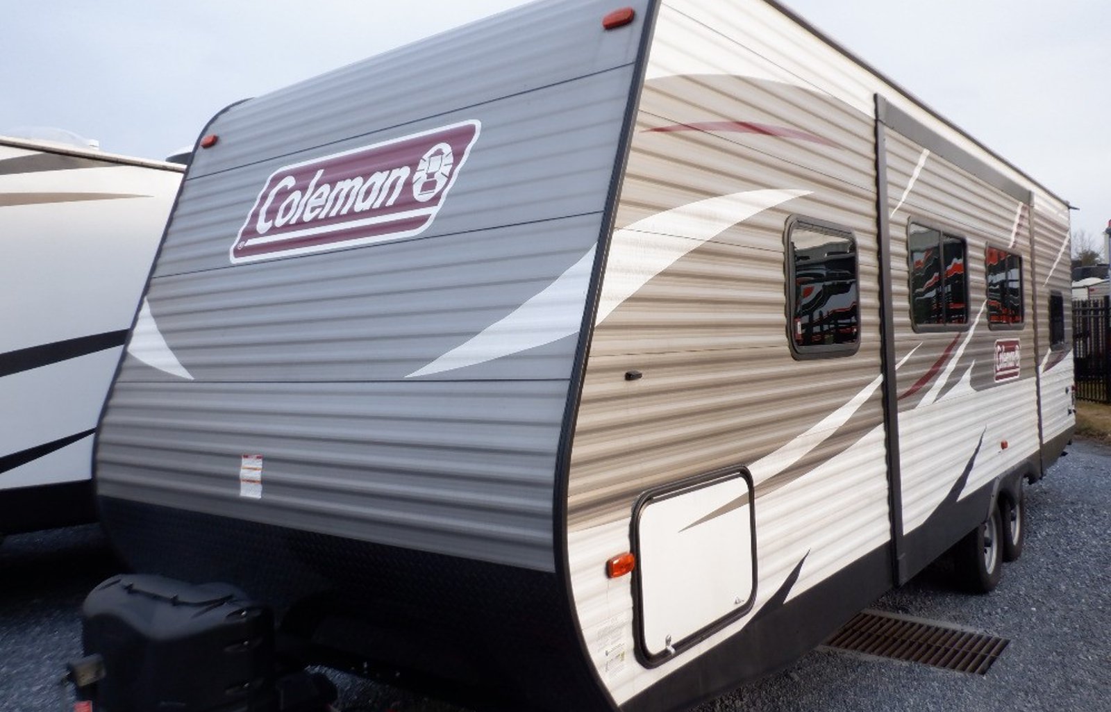 2016 Coleman with Bunk Beds