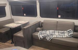 Adventurous 2023 Keystone Hideout: Sleeps 8
