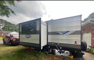 Cozy RV for the Perfect Camping Trip