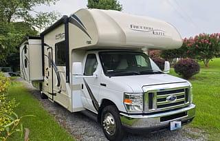 2019 Thor Motor Coach Freedom Elite 30FE Bunkhouse