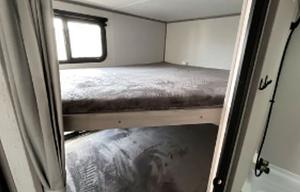 The Cozy Kodiak- Pet Friendly Bunkhouse