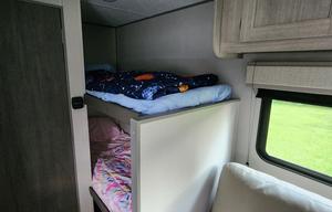 Jonny's Family and Pooch Friendly Cozy Getaway