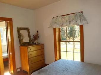 Yellowjacket Guard Station Bedroom