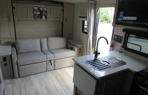 Bunk House Bliss: Ultimate RV Experience!