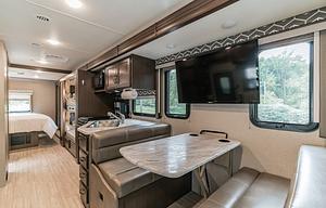 2020 Thor Motor Coach Freedom Elite -RV Goldie