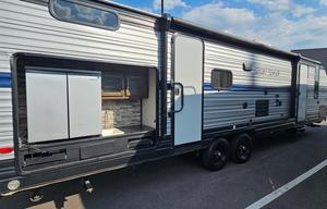 2020 Forest River RV Cherokee Grey Wolf 29TE RV rental photo 2