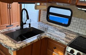 Spacious 5th Wheel, Incredible Bunkroom Floorplan!