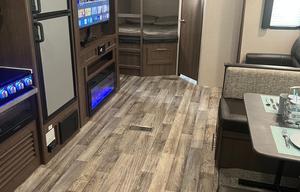 2019 Keystone hideout 29 dfswe luxury sleeps 10