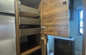 Easy driving 2021 Winnebago View 24D