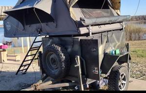 Overlanding camper trailer