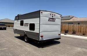 Your Hotel on Wheels, Sleeps Up to 6