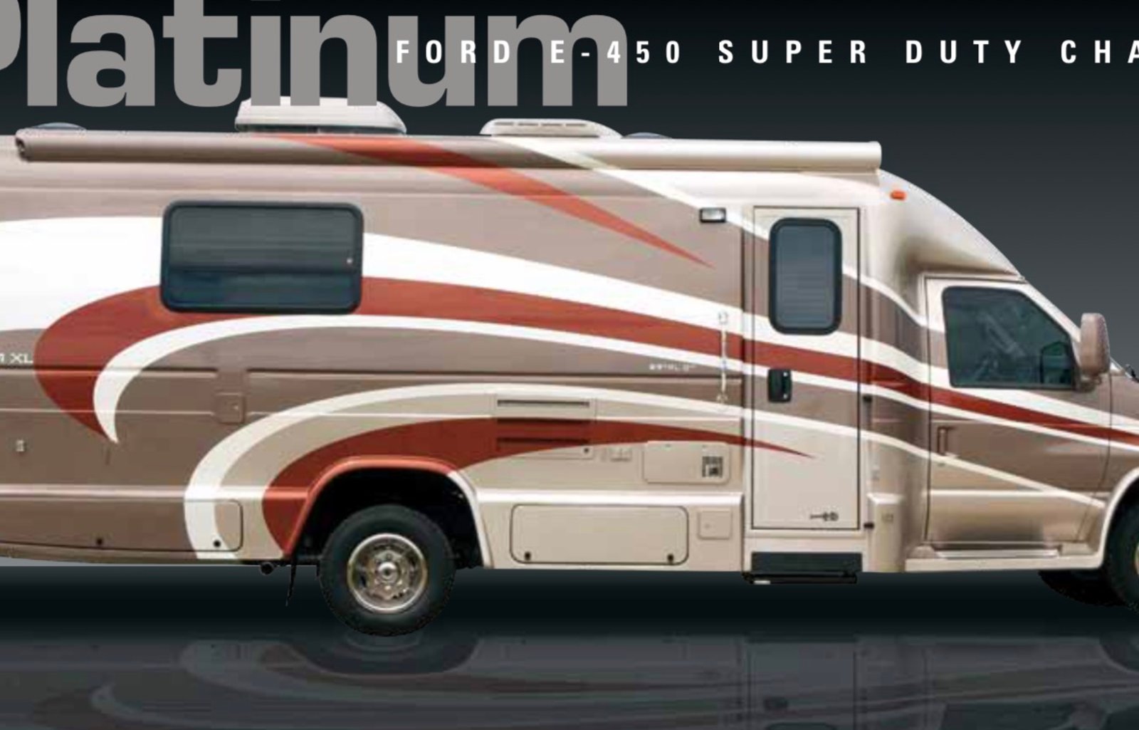 Goldy  A 2015 Coach House Platinum w/2 slideouts!