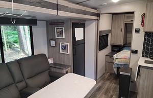 2022 Keystone Passport 2401BH