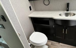 2021 Jayco Alante 29S RV rental photo 7