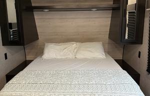 Foothill Rentals, Jayco 224BH Travel Trailer