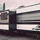 Dual-Suite Retreat Family Bunkhouse 32' Transcend