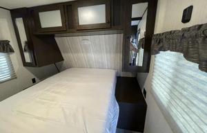 2021 Heartland Pioneer BH280 Bunkhouse