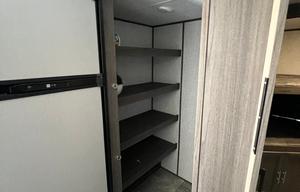 2021 Dutchmen RV Kodiak Ultra-Lite 296BHSL