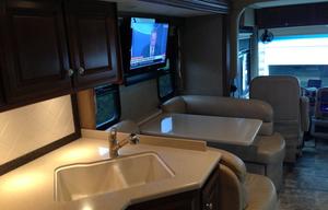 2013 Thor Palazzo Diesel Pusher Bunkhouse