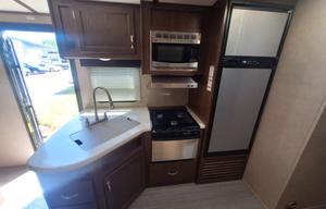 2017 Aerolite Luxury 292DBHS - UNLIMITED MILES!!