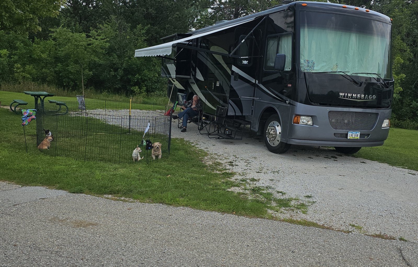 2013 Winnebago Vista 35F aka the Hilton on Wheels