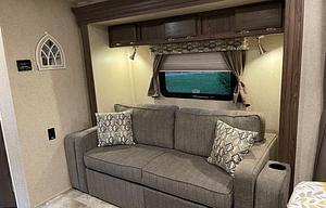 2018 Forest River RV Flagstaff Micro Lite 21FBRS