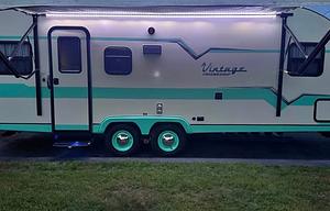 K & M’s Vintage Voyager (Delivery only)