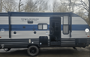 2021 Cherokee Wolf Pup Black Label 16PFBL RV rental photo 1