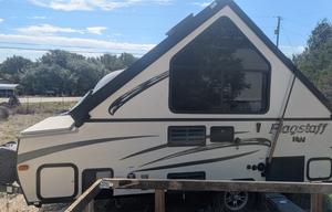 Easy pull electric brake hard side pop-up