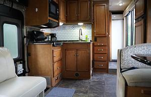 Itasca Impulse | Optional E-bikes and Trailers (2)