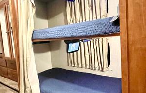 Get Out of Town 2018 Winnebago Sunstar 31BE