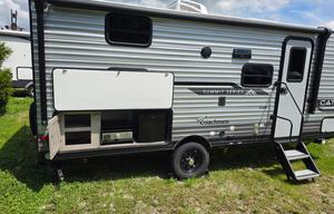 Family Bunkhouse Travel Trailer
