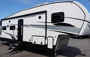 Happy Camper 5th Wheel