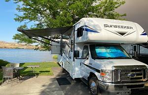 2021 Forest River Sunseeker Luxury RV