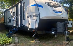 2019 Forest River RV Cherokee Alpha Wolf 26DBH-L