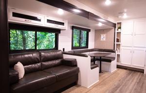 Adventure Express Camper Rental  2018 Jayco 284BHS