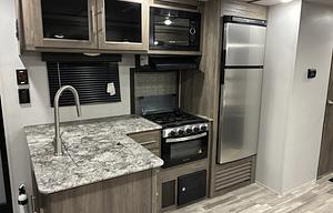 "Mountain Zinger"  Cross Roads  Zinger Sleeps 7