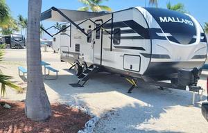 2022 Mallard King Bed