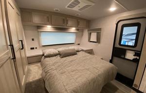 GLAMPING-2021, Queen Master w/Slide out Closet
