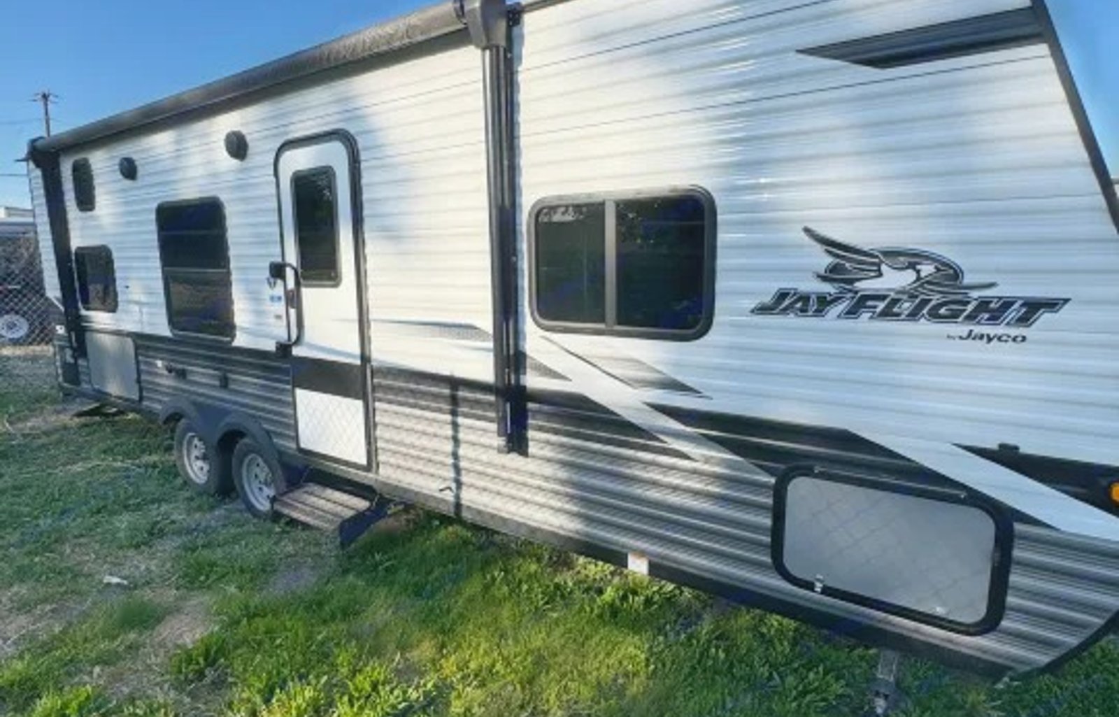 2022 Jayco Jay Flight Omne2485