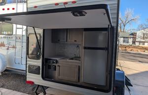 Enjoy Ultimate Sunsets with this Sunray Sport 129