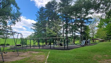 Grandview Playground Shelter