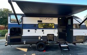 Cozy Camper perfect for Families - Couples retreat