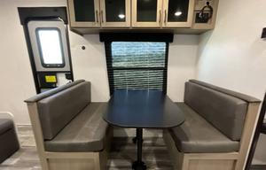 Private RV | Sleeps 8 | Clean & Fully Equipped