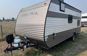 COMFY COZY CAMPER