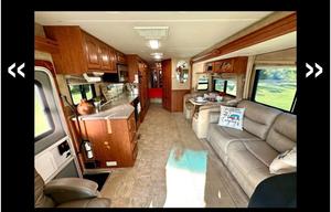 2007 Forest River RV Georgetown XL 330TS RV rental photo 5
