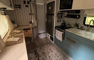 Homey, Aesthetic Apartment-Style Living RV!