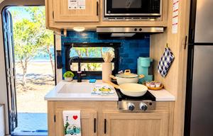 2026•Sleeps 8•Full Bunks•Slide-Out•Outdoor Kitchen