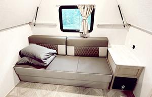 BRAND NEW!! 2024 Wildwood 28VBXL fit for a KING!!