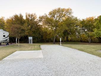 THE RETREAT AT SHADY CREEK